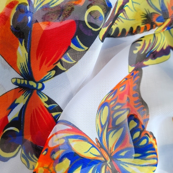 💥FREE with 3/$30 BUNDLE💥 -Sheer Butterfly Scarf - Picture 7 of 7